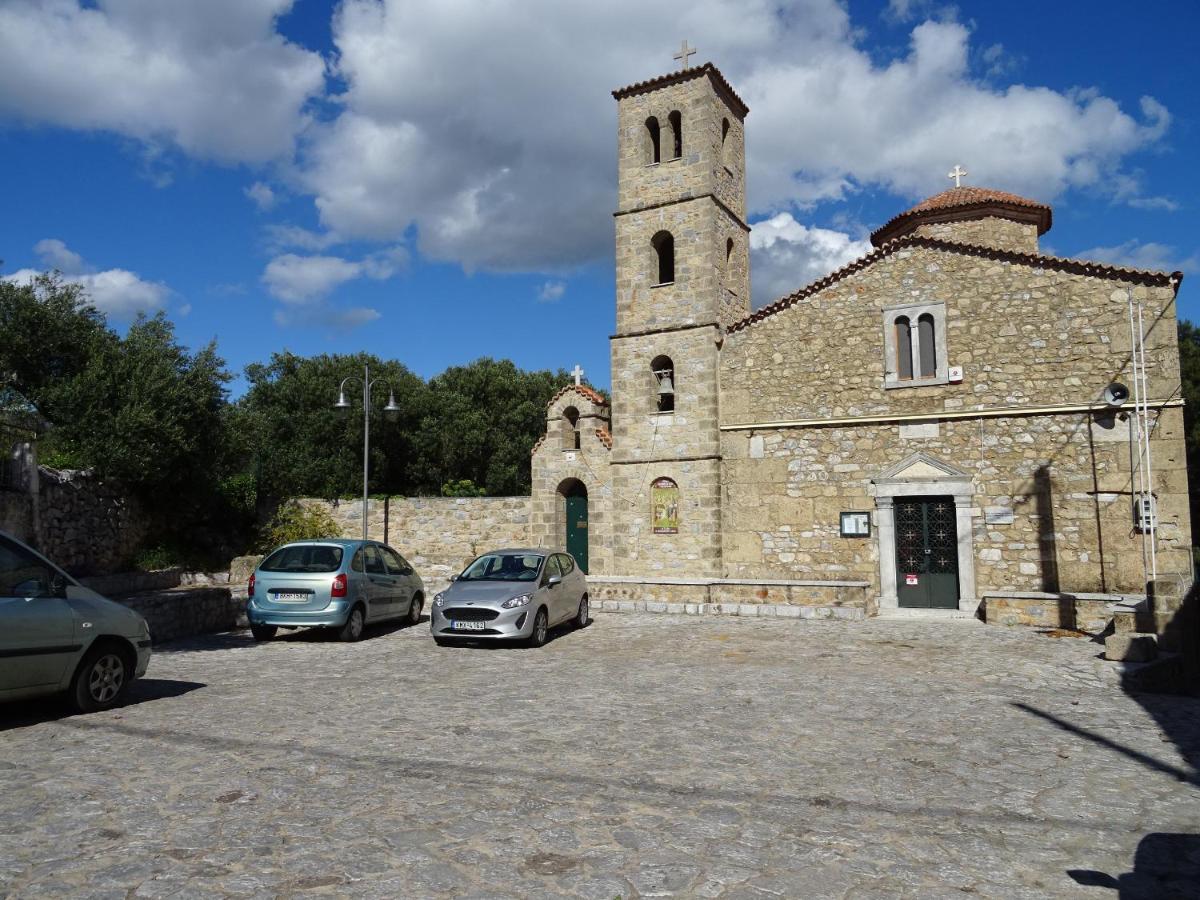 Aspasia House Oitilon Bagian luar foto