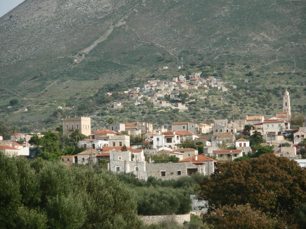 Aspasia House Oitilon Bagian luar foto
