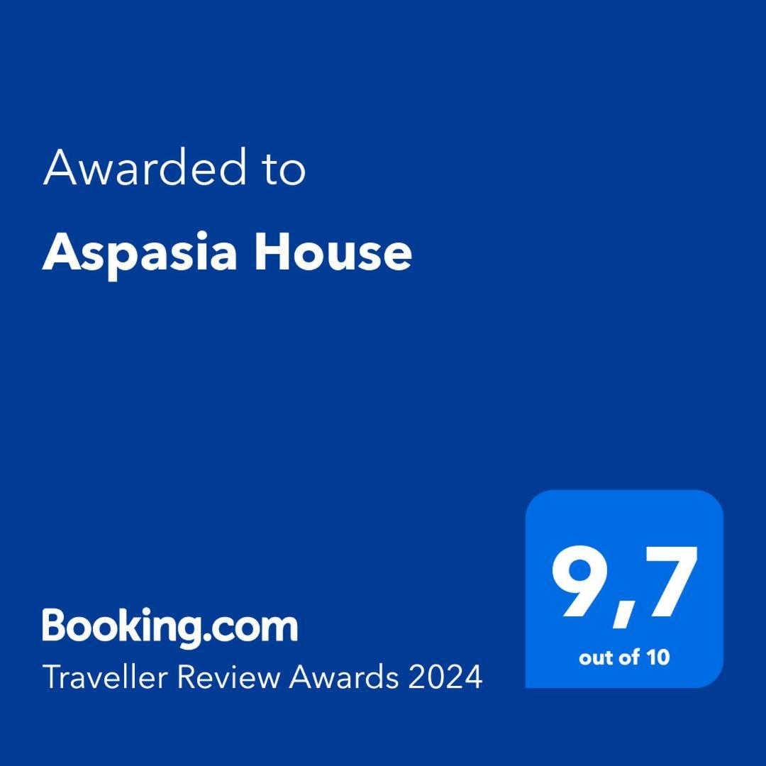 Aspasia House Oitilon Bagian luar foto
