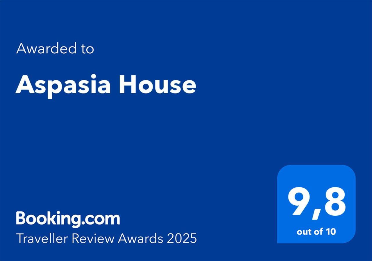 Aspasia House Oitilon Bagian luar foto